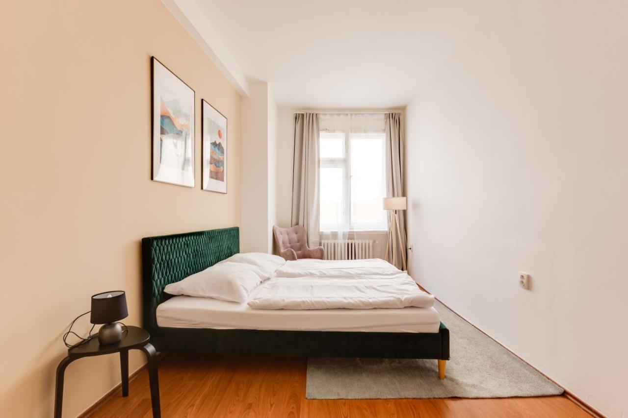 Riben House Prague Aparthotel Ngoại thất bức ảnh
