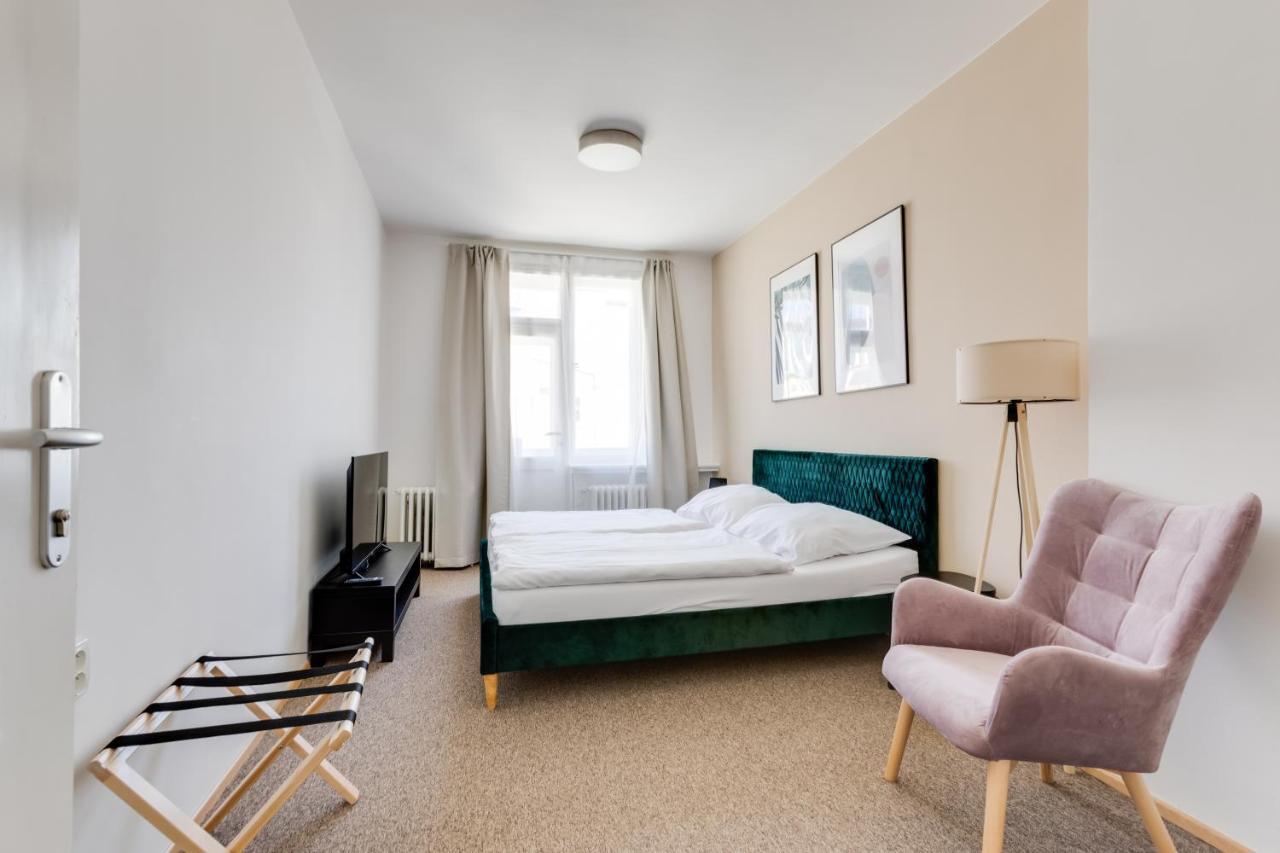 Riben House Prague Aparthotel Ngoại thất bức ảnh