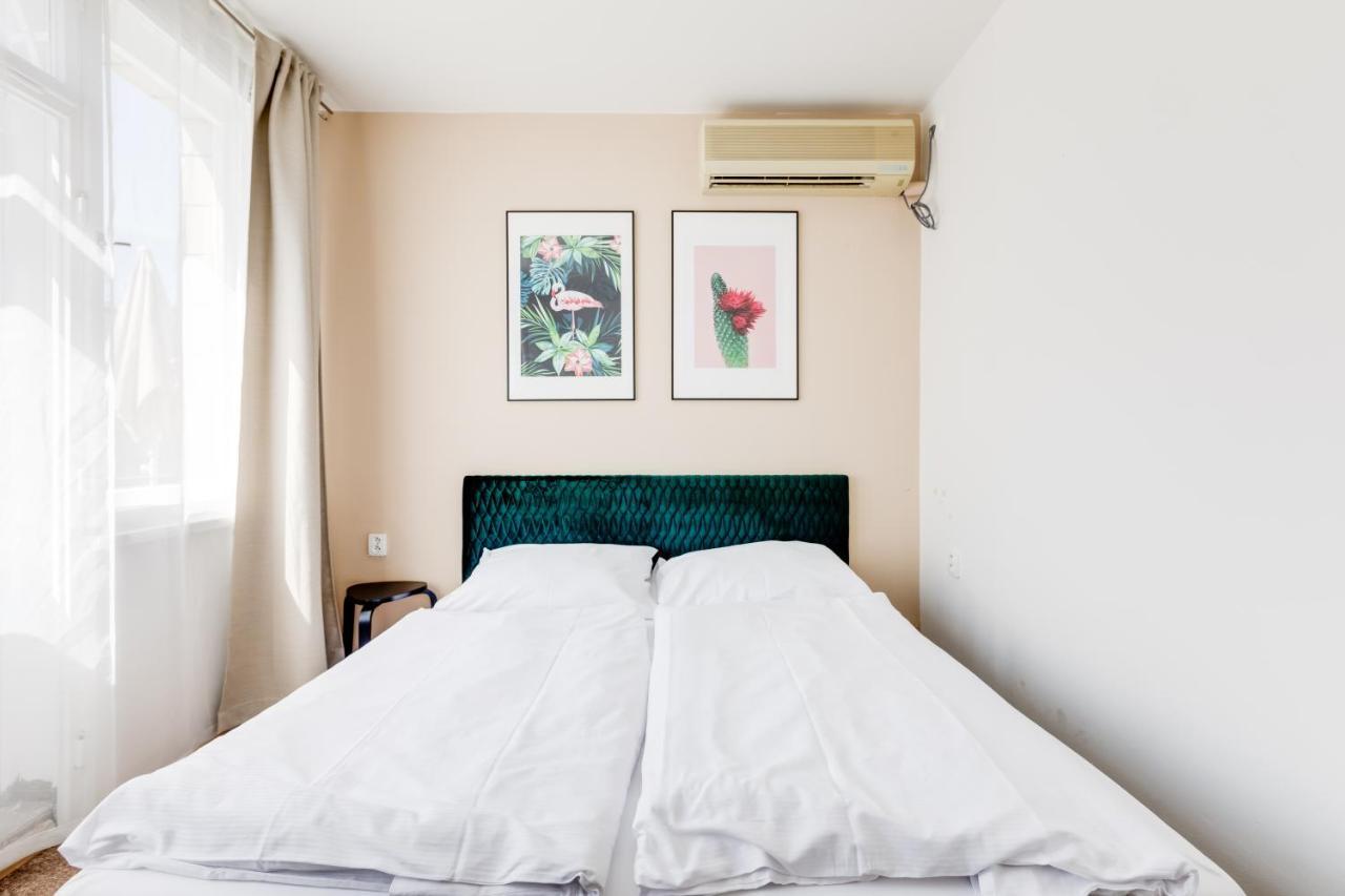 Riben House Prague Aparthotel Ngoại thất bức ảnh