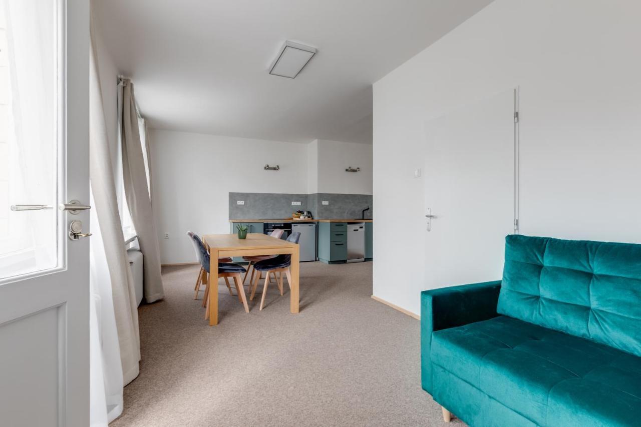 Riben House Prague Aparthotel Ngoại thất bức ảnh