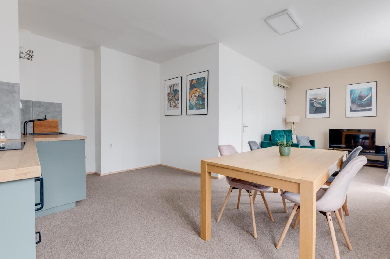 Riben House Prague Aparthotel Ngoại thất bức ảnh