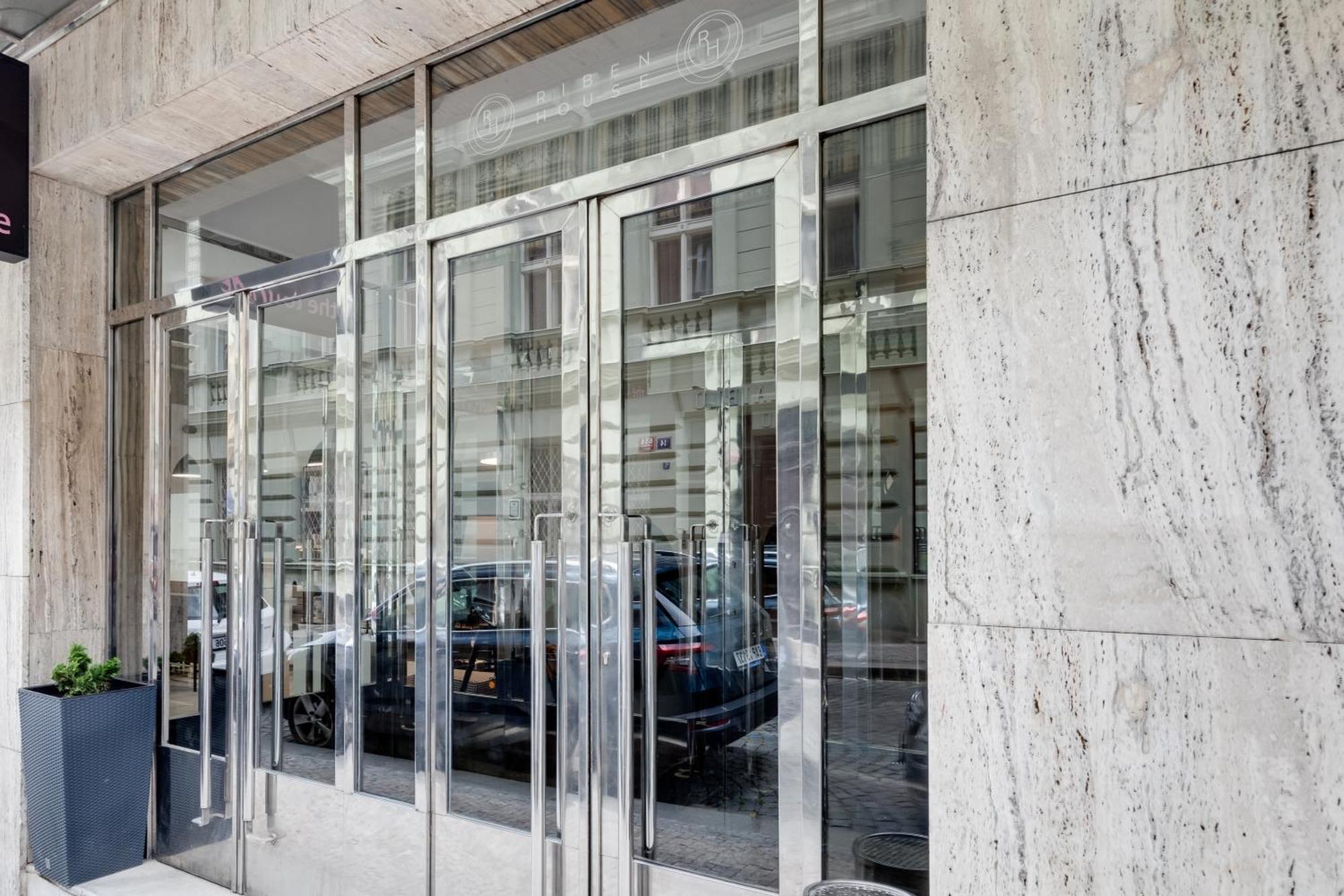 Riben House Prague Aparthotel Ngoại thất bức ảnh